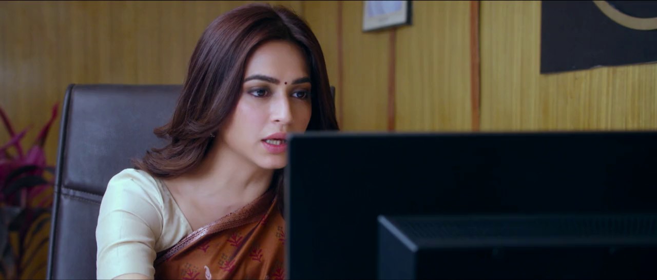 Shaadi Mein Zaroor Aana (2017) WEBRip Hindi 720p x264 AVC AAC 2.0.mkv.0002